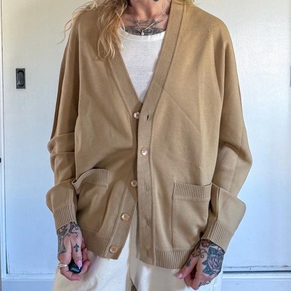 Other - Vintage 1960s tan button up cardigan
